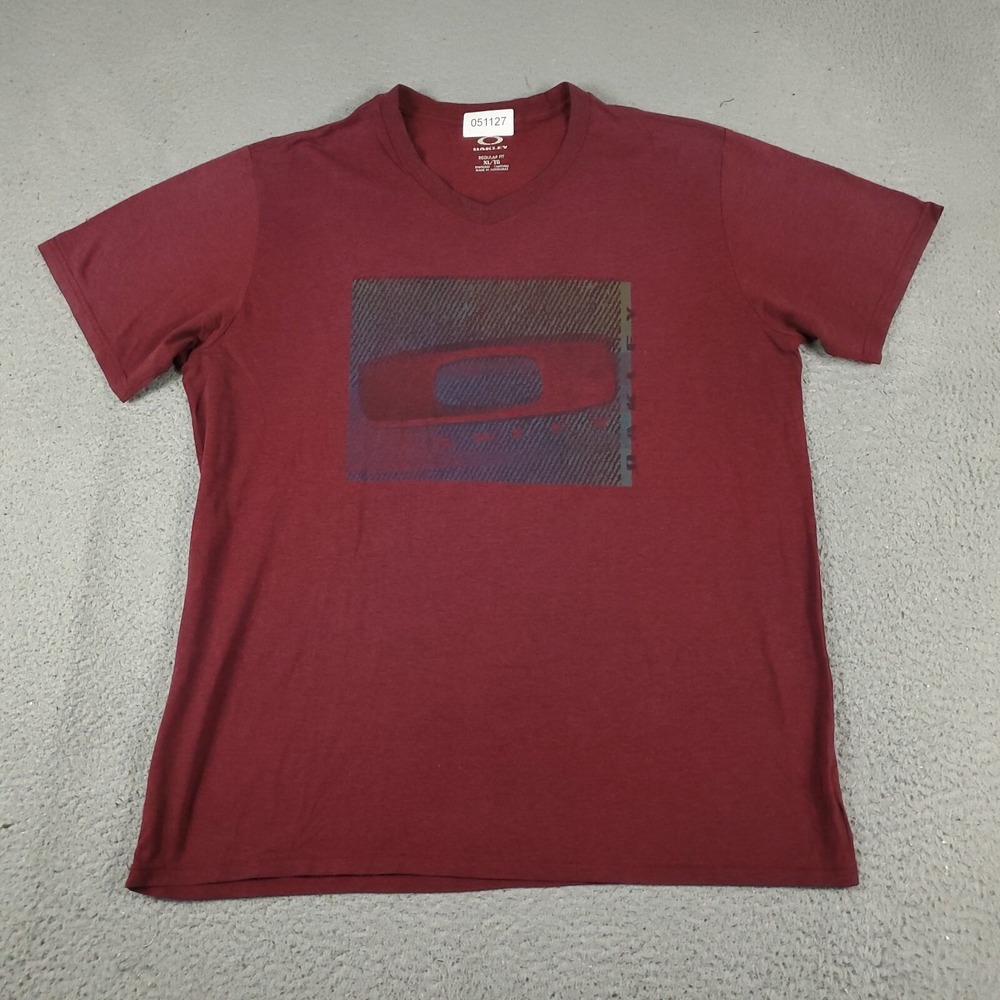 Oakley T Shirt Mens Size XL Red Casual Short Sleeve Adult